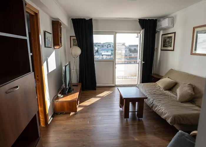 Old City-downtown 3 By Chr Luxury Property Bukarest