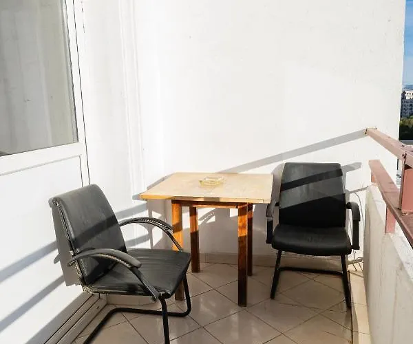 Апартаменти Old City-downtown 3 By Chr Luxury Property *