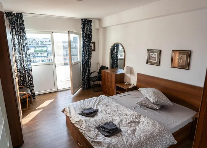 Old City-downtown 3 By Chr Luxury Property *