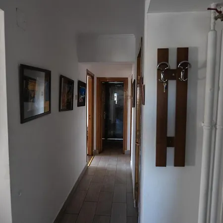 Old City-downtown 3 By Chr Luxury Property * Bükreş